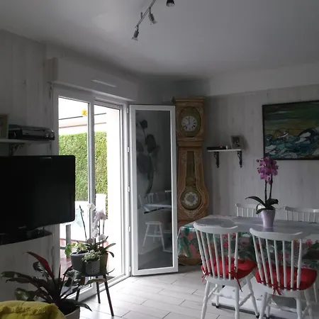 Les Troenes Dom wakacyjny *